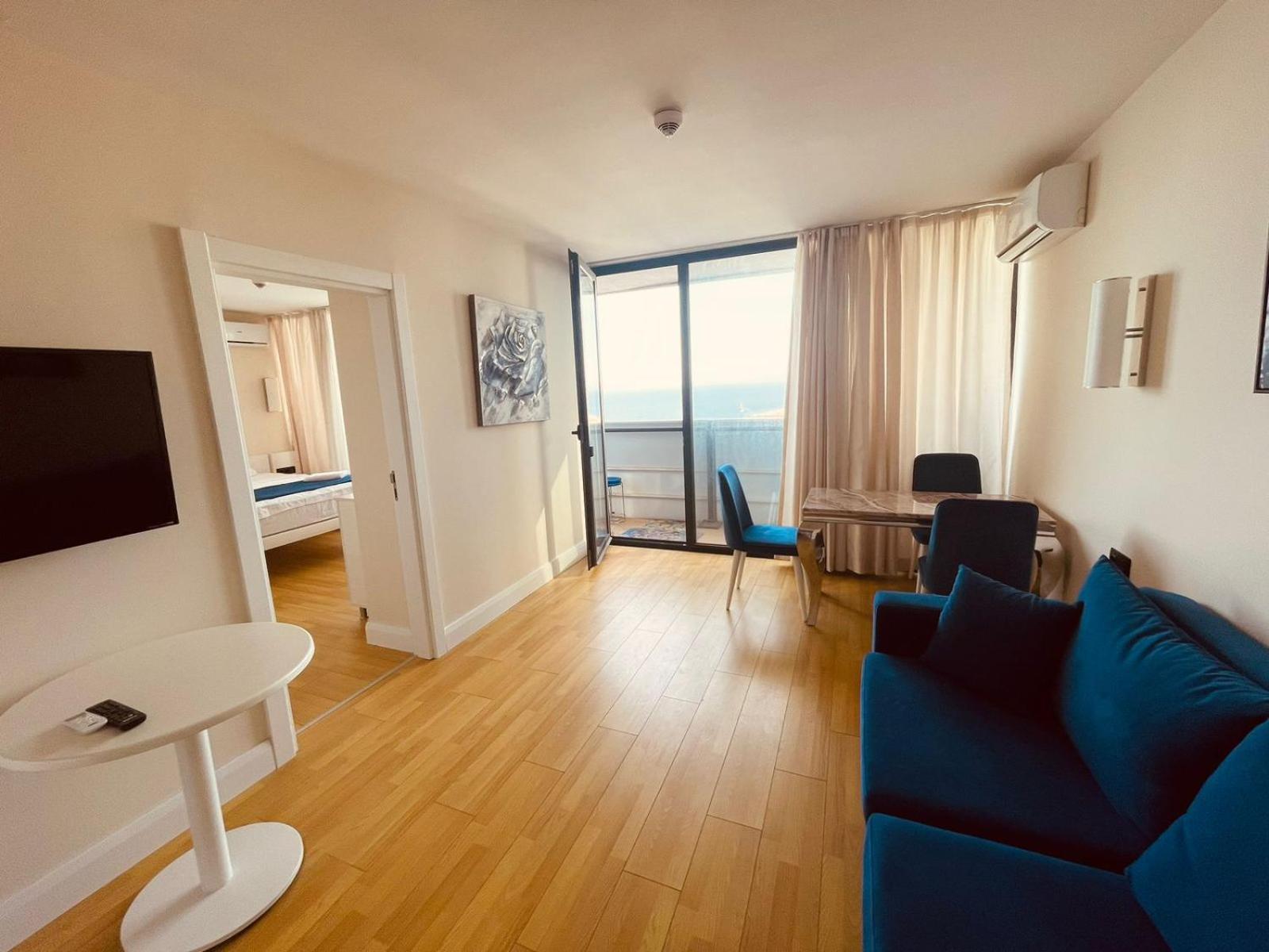 Suites Orbi City Aparthotel Батуми Екстериор снимка