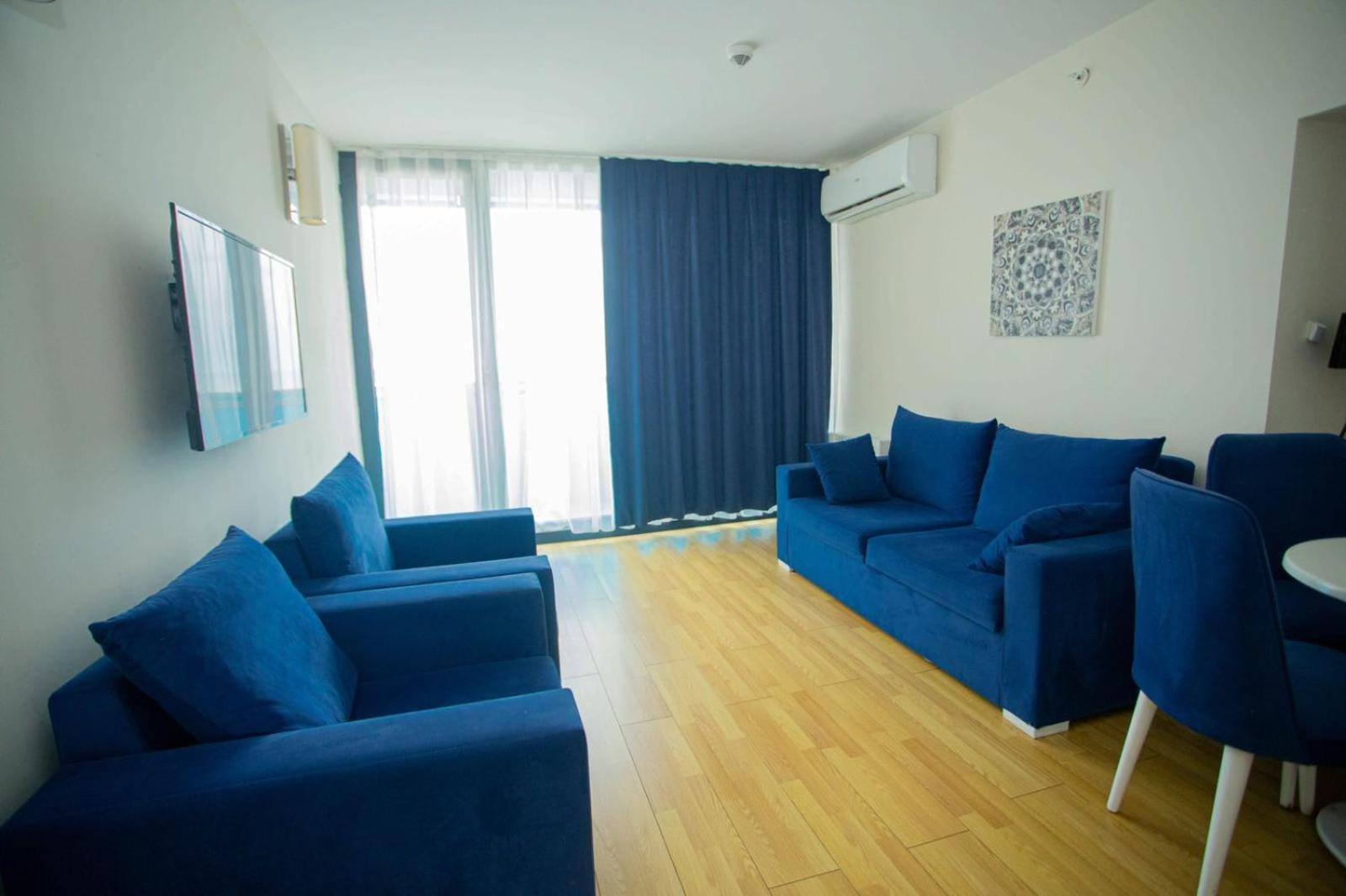 Suites Orbi City Aparthotel Батуми Екстериор снимка