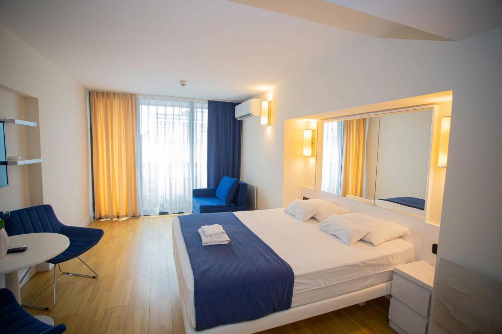 Suites Orbi City Aparthotel Батуми Екстериор снимка