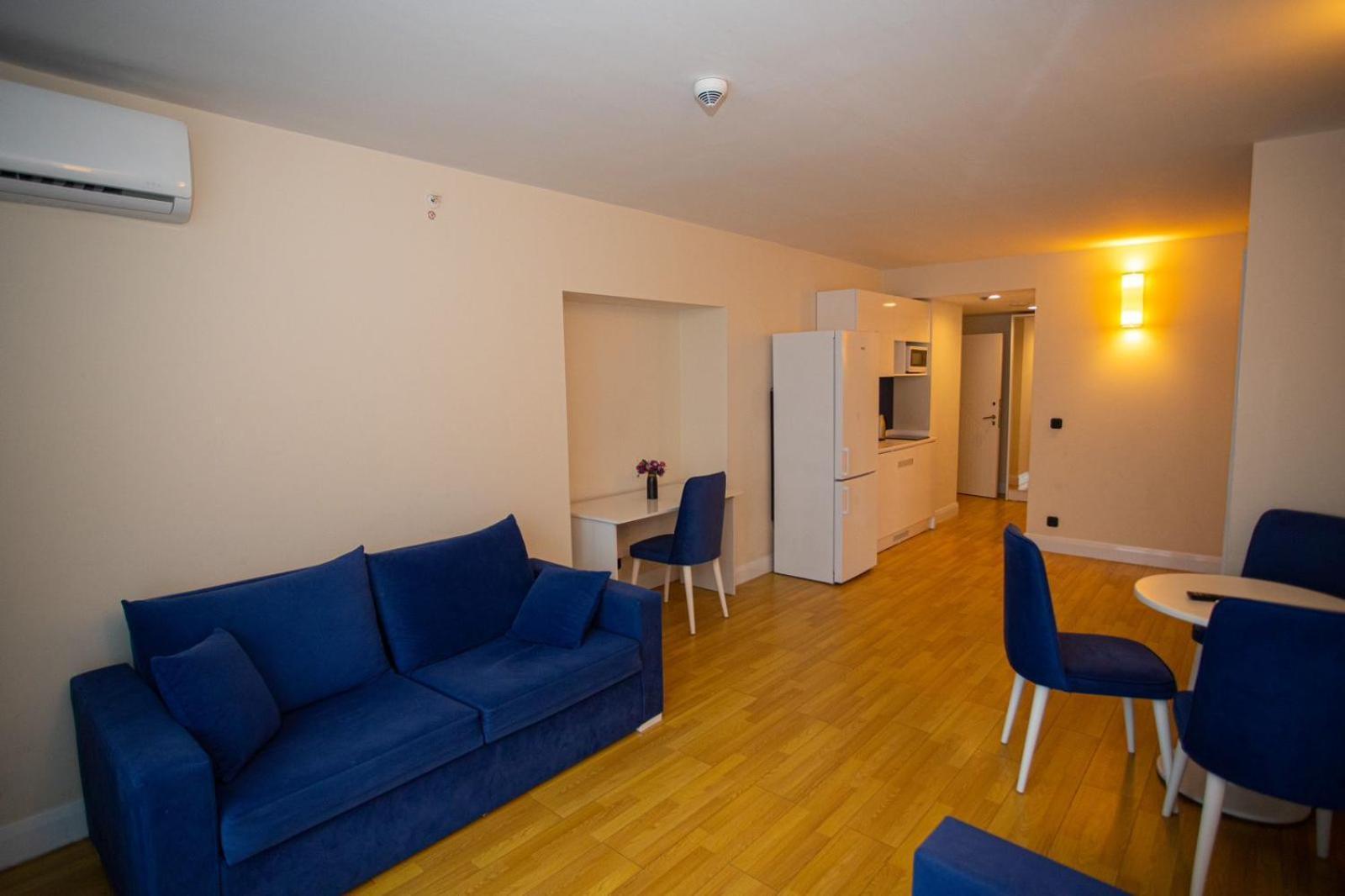 Suites Orbi City Aparthotel Батуми Екстериор снимка