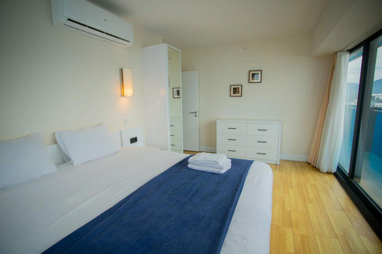 Suites Orbi City Aparthotel Батуми Екстериор снимка